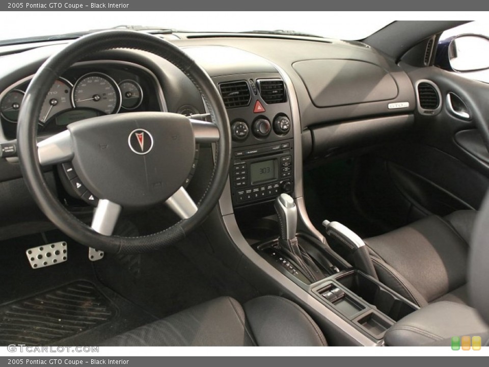 Black Interior Dashboard for the 2005 Pontiac GTO Coupe #62582846