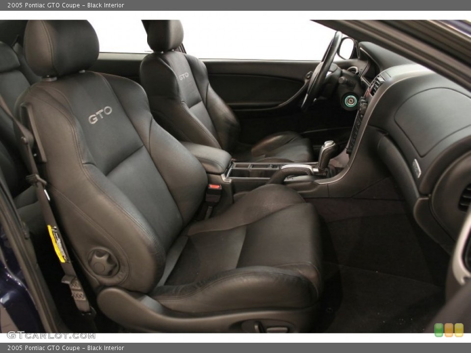 Black Interior Front Seat for the 2005 Pontiac GTO Coupe #62582913