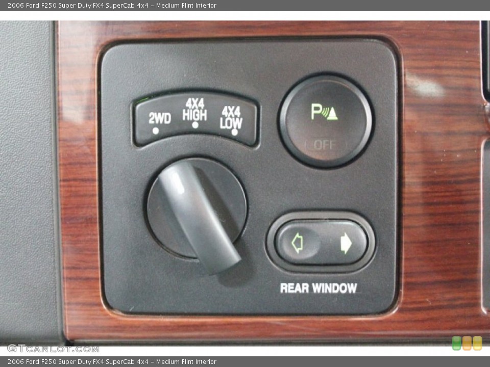 Medium Flint Interior Controls for the 2006 Ford F250 Super Duty FX4 SuperCab 4x4 #62590711