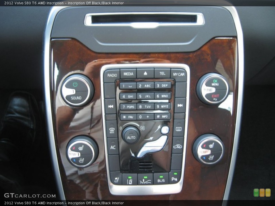 Inscription Off Black/Black Interior Controls for the 2012 Volvo S80 T6 AWD Inscription #62600315