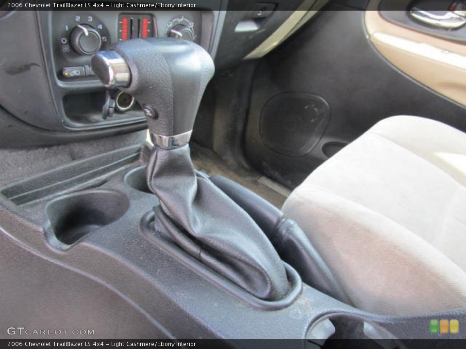 Light Cashmere/Ebony Interior Transmission for the 2006 Chevrolet TrailBlazer LS 4x4 #62604434
