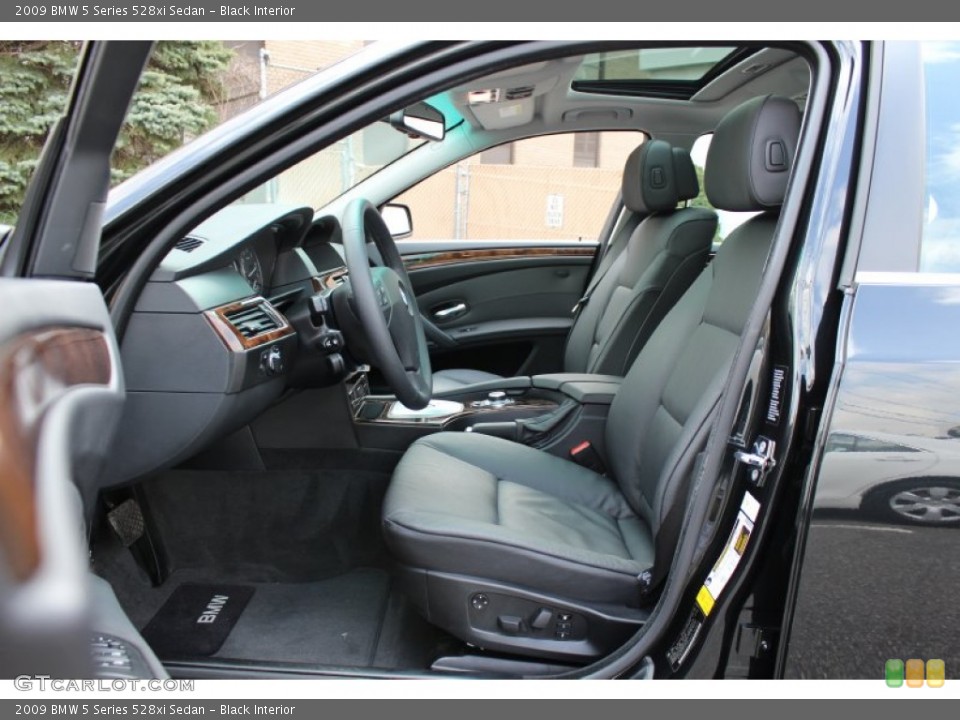Black Interior Photo for the 2009 BMW 5 Series 528xi Sedan #62606469