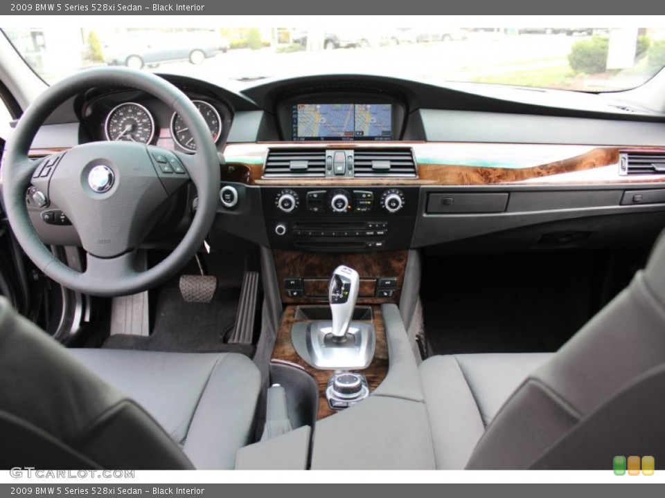 Black Interior Dashboard for the 2009 BMW 5 Series 528xi Sedan #62606483