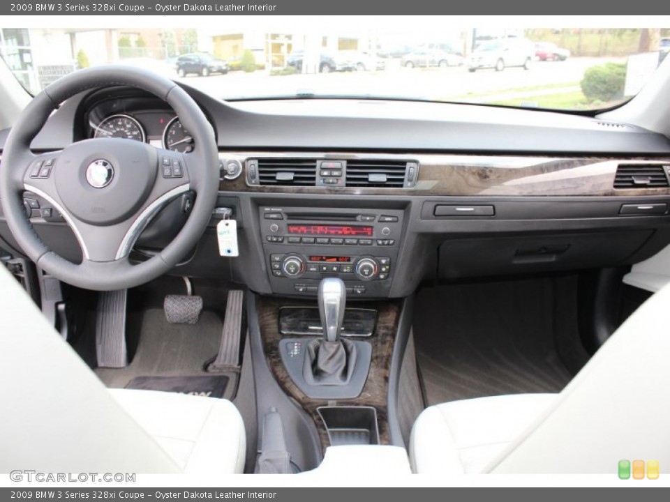 Oyster Dakota Leather Interior Dashboard for the 2009 BMW 3 Series 328xi Coupe #62606814