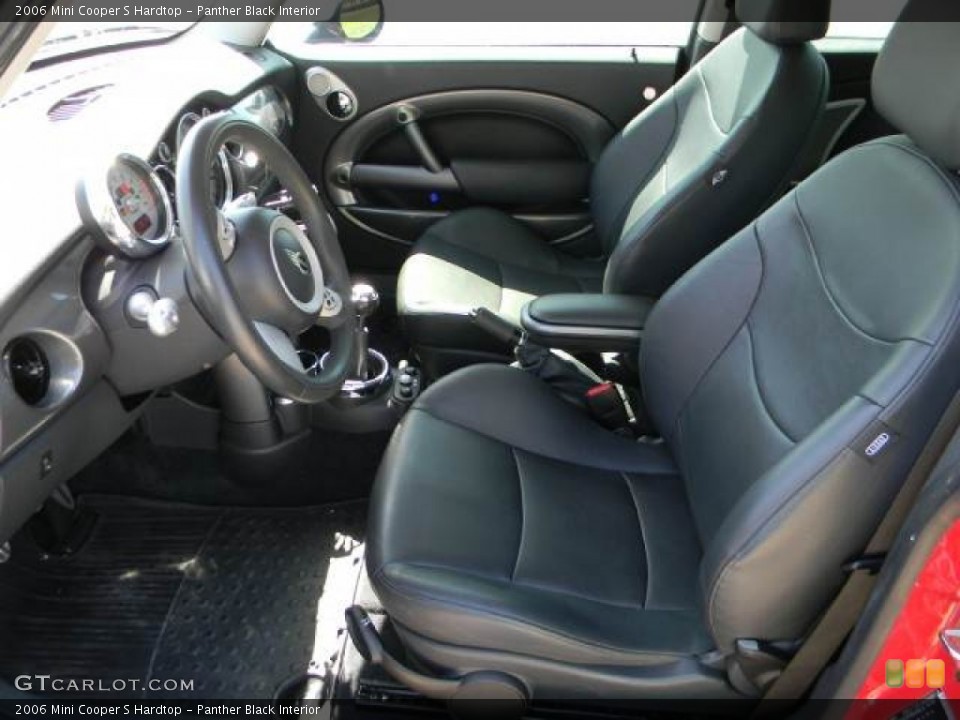 Panther Black Interior Photo for the 2006 Mini Cooper S Hardtop #62607134