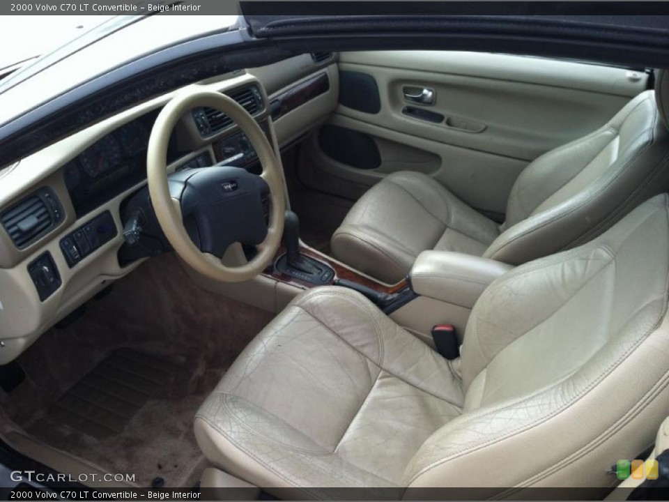 Beige 2000 Volvo C70 Interiors