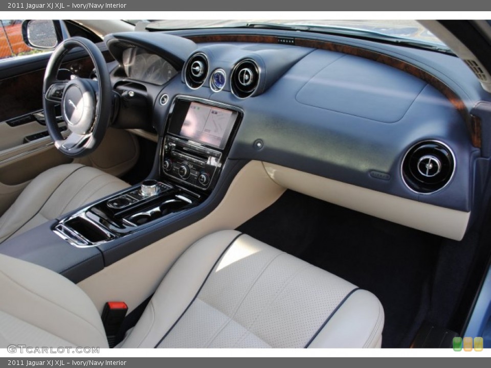 Ivory/Navy Interior Photo for the 2011 Jaguar XJ XJL #62616461