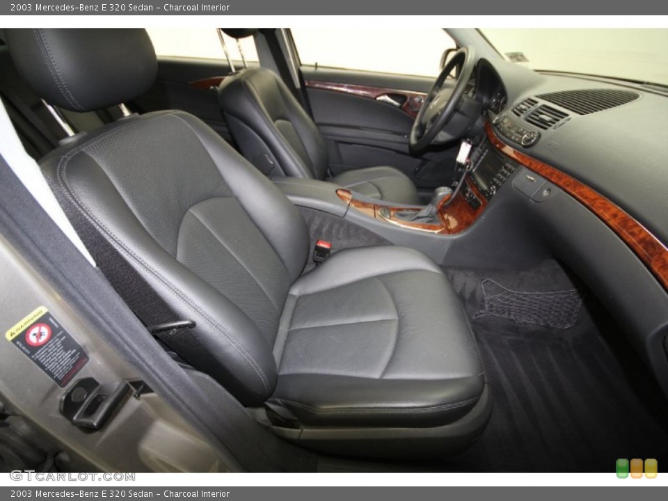Charcoal Interior Photo for the 2003 Mercedes-Benz E 320 Sedan #62618558