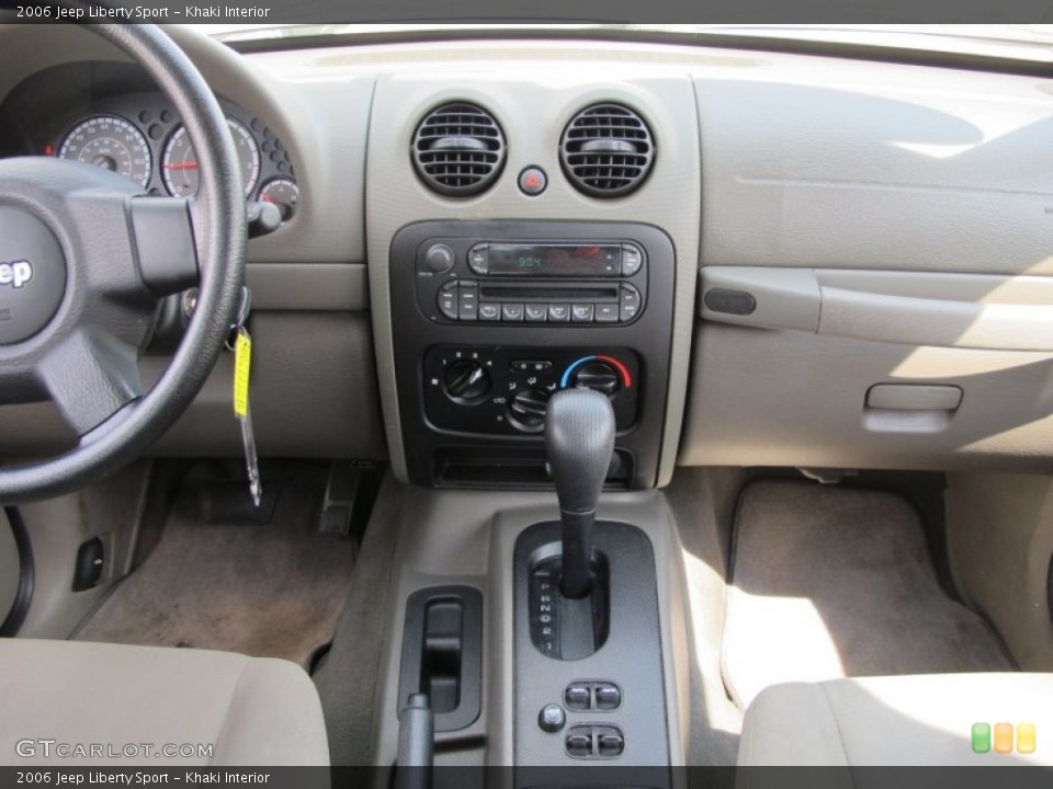 Khaki Interior Dashboard for the 2006 Jeep Liberty Sport #62629337