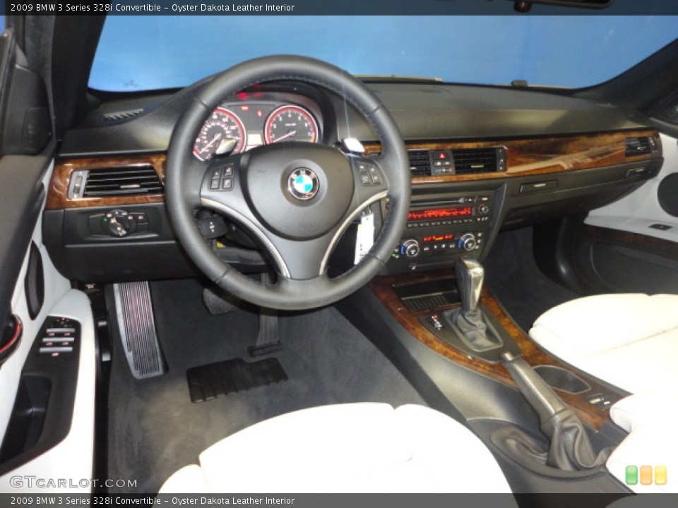 Oyster Dakota Leather Interior Dashboard for the 2009 BMW 3 Series 328i Convertible #62633755