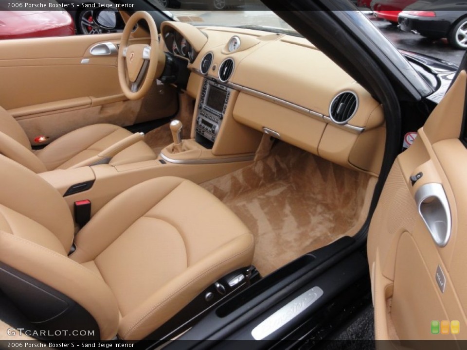 Sand Beige Interior Photo for the 2006 Porsche Boxster S #62643272