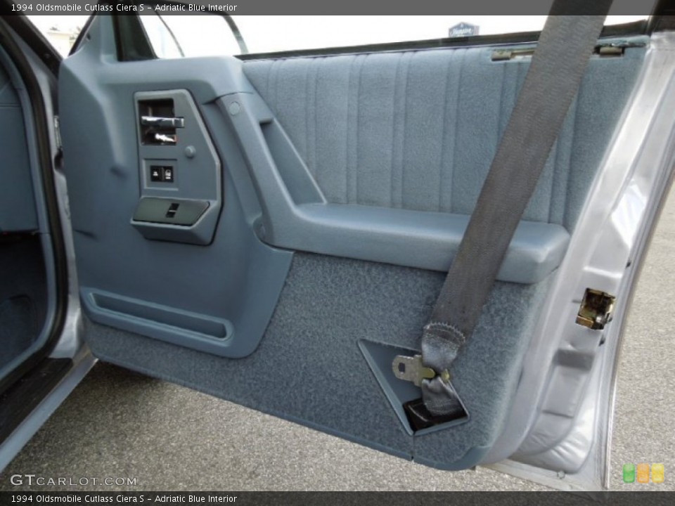 Adriatic Blue Interior Door Panel for the 1994 Oldsmobile Cutlass Ciera S #62652884