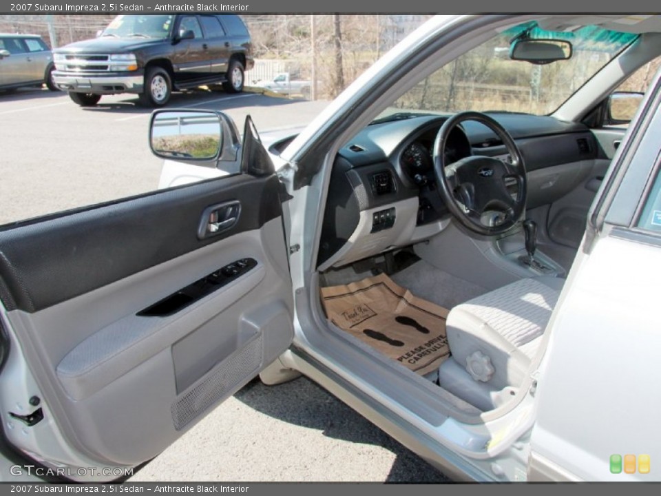 Anthracite Black Interior Photo for the 2007 Subaru Impreza 2.5i Sedan #62656592