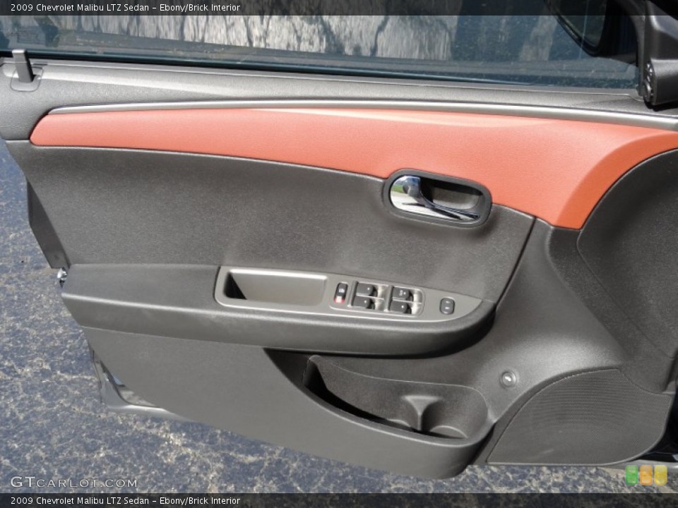 Ebony/Brick Interior Door Panel for the 2009 Chevrolet Malibu LTZ Sedan #62662284