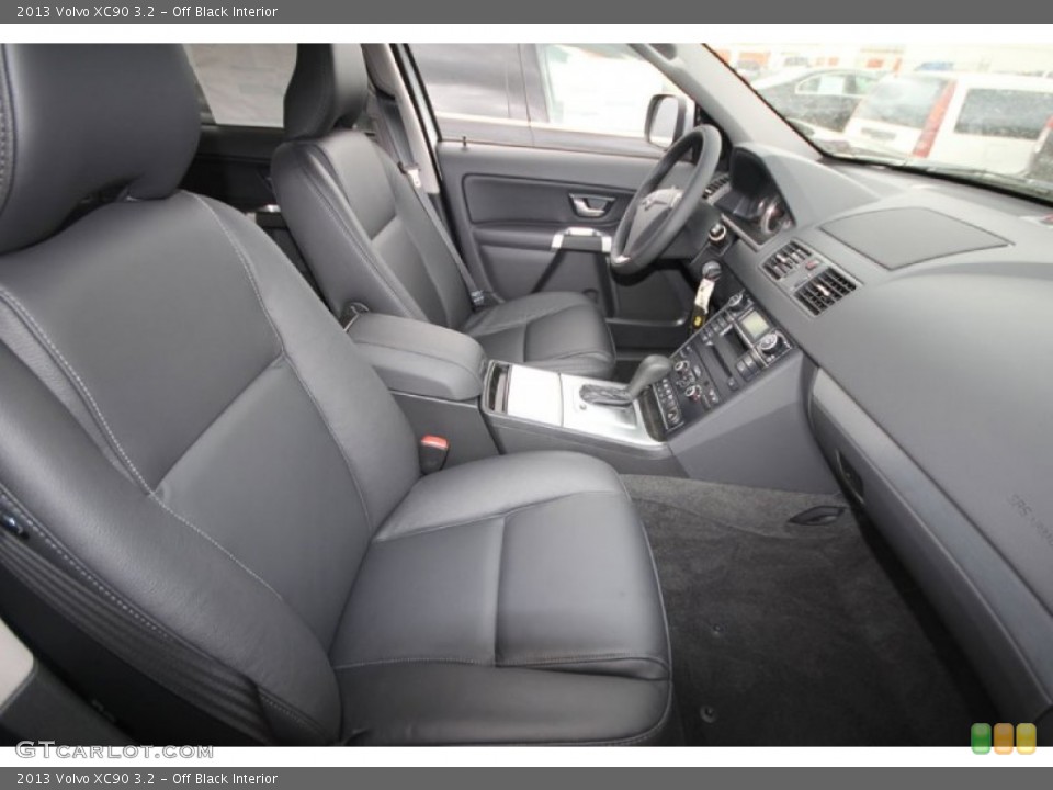 Off Black Interior Photo for the 2013 Volvo XC90 3.2 #62673347