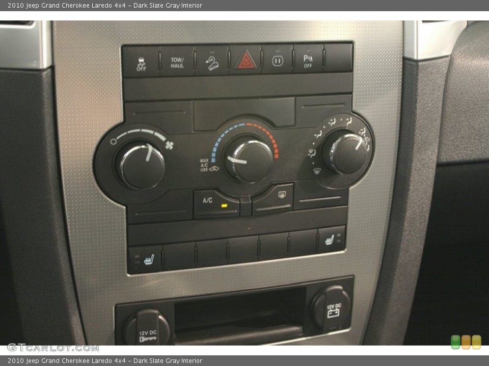 Dark Slate Gray Interior Controls for the 2010 Jeep Grand Cherokee Laredo 4x4 #62678696