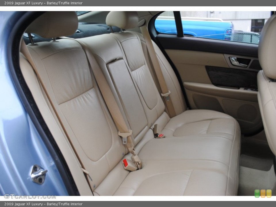 Barley/Truffle Interior Rear Seat for the 2009 Jaguar XF Luxury #62683040