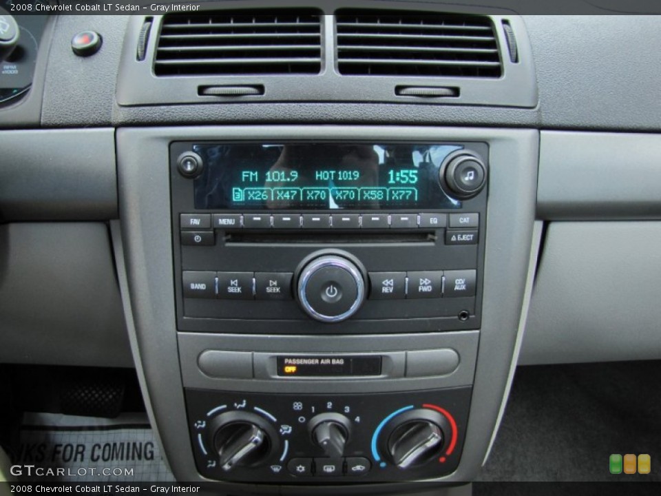 Gray Interior Controls for the 2008 Chevrolet Cobalt LT Sedan #62686670