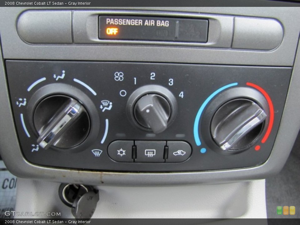 Gray Interior Controls for the 2008 Chevrolet Cobalt LT Sedan #62686688