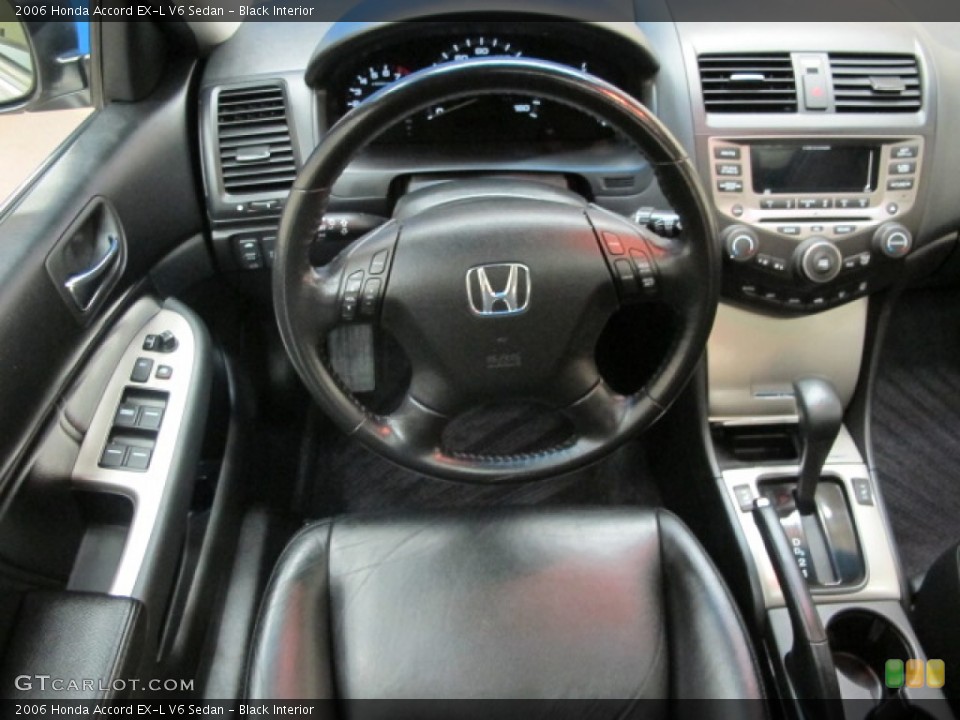Black Interior Dashboard for the 2006 Honda Accord EX-L V6 Sedan #62691545