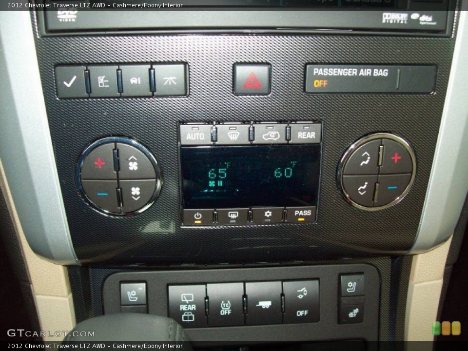 Cashmere/Ebony Interior Controls for the 2012 Chevrolet Traverse LTZ AWD #62693996