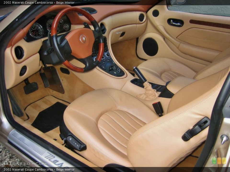 Beige Interior Photo for the 2002 Maserati Coupe Cambiocorsa #62698467