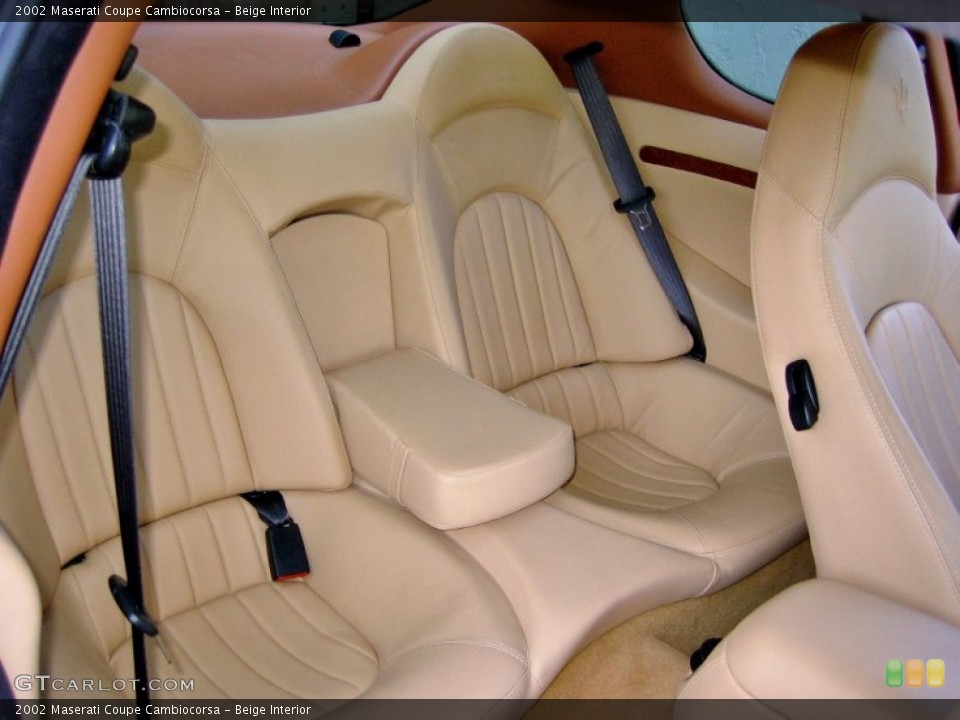 Beige Interior Photo for the 2002 Maserati Coupe Cambiocorsa #62698496
