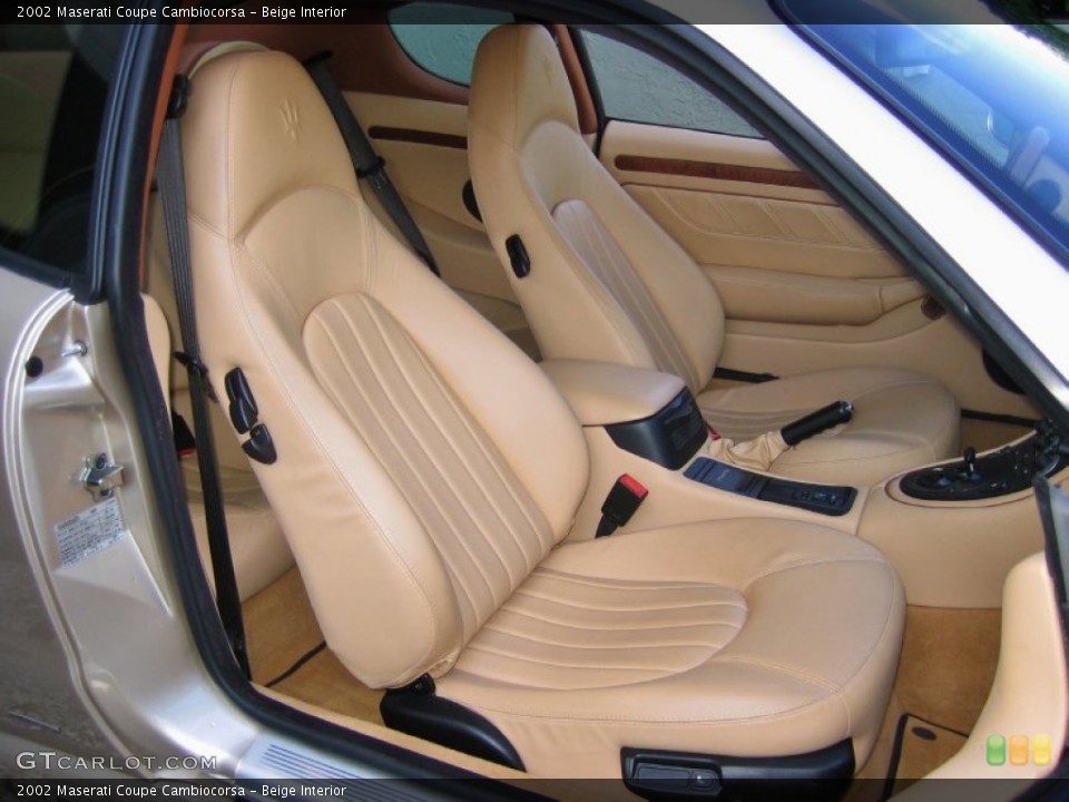Beige 2002 Maserati Coupe Interiors