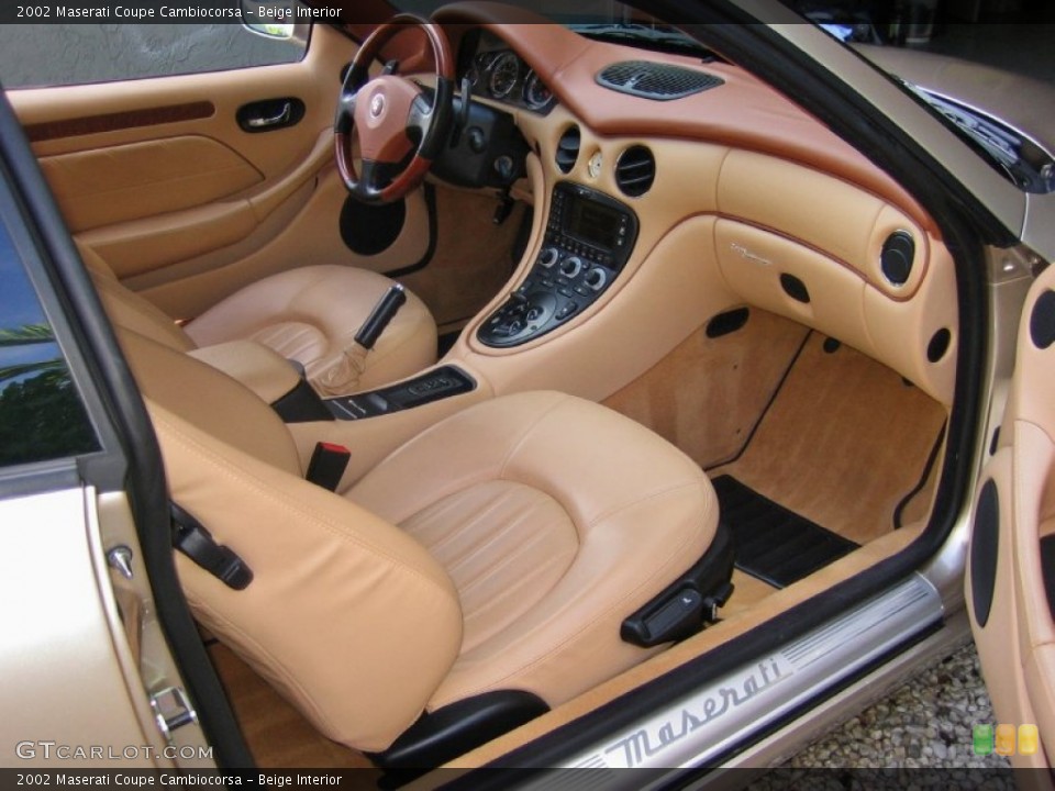 Beige Interior Photo for the 2002 Maserati Coupe Cambiocorsa #62698510