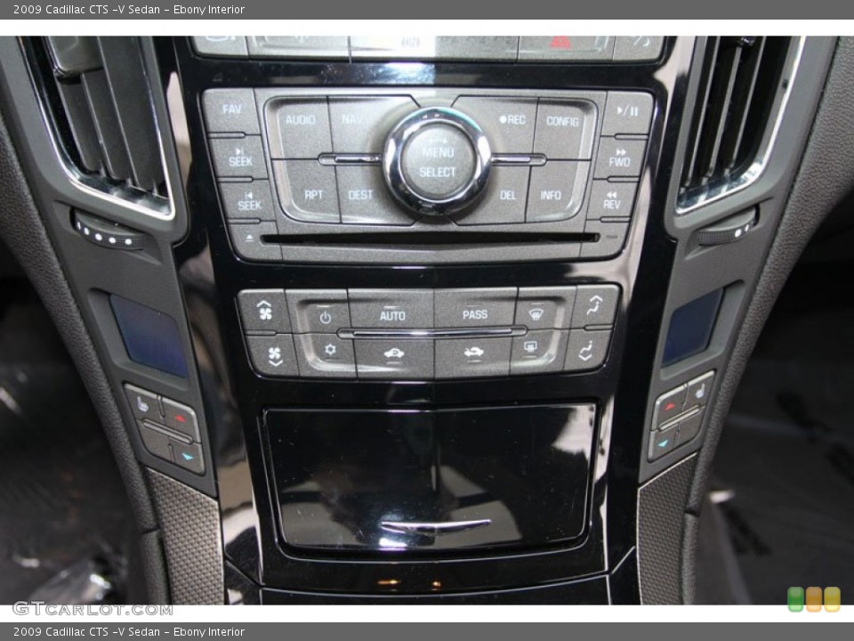 Ebony Interior Controls for the 2009 Cadillac CTS -V Sedan #62706362