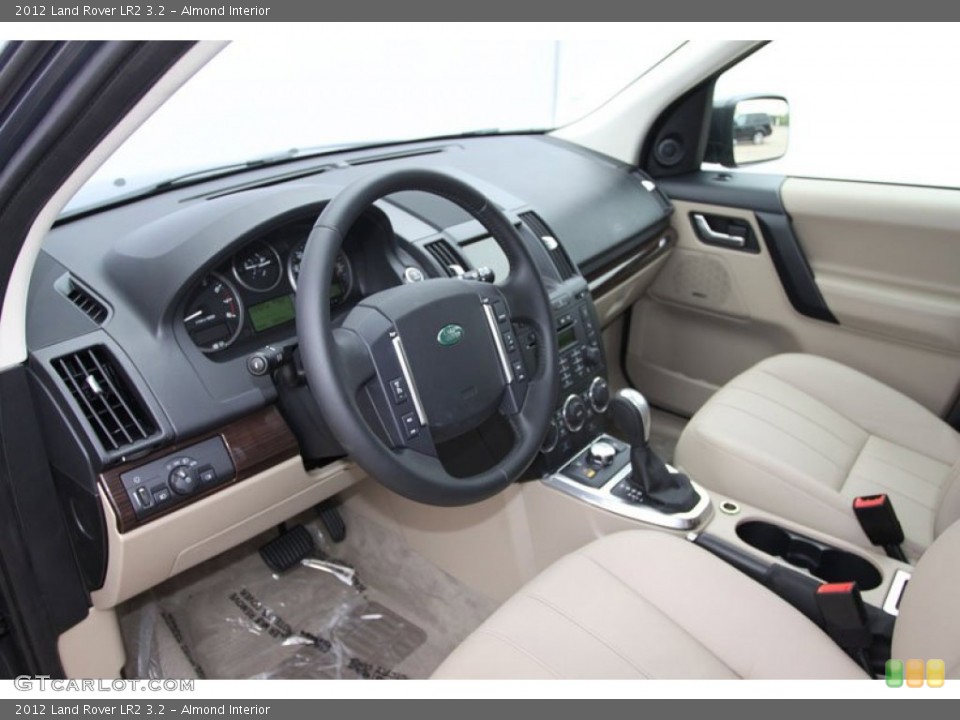 Almond Interior Photo for the 2012 Land Rover LR2 3.2 #62707004