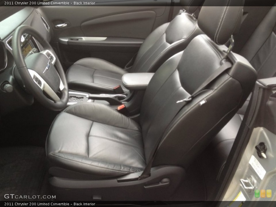 Black Interior Photo for the 2011 Chrysler 200 Limited Convertible #62730841