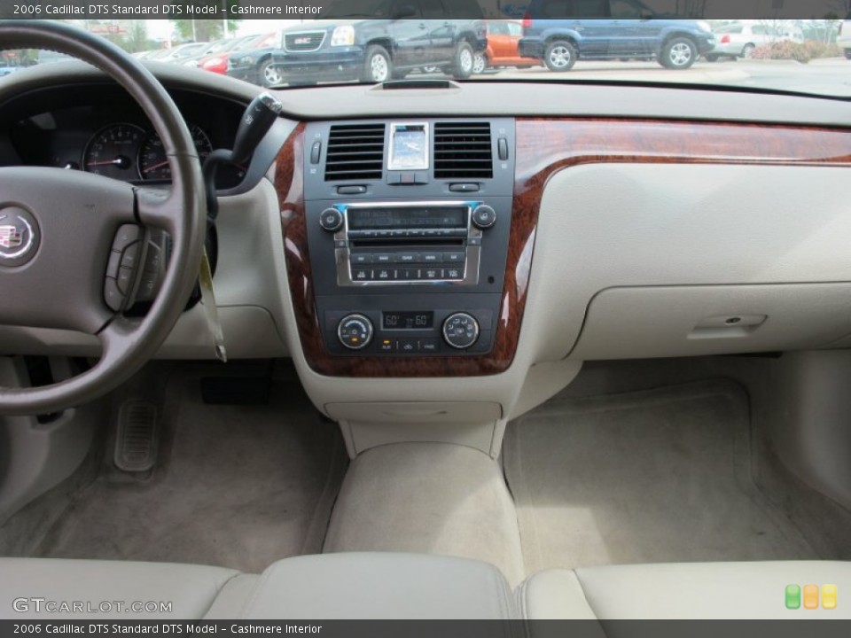 Cashmere Interior Dashboard for the 2006 Cadillac DTS  #62731402