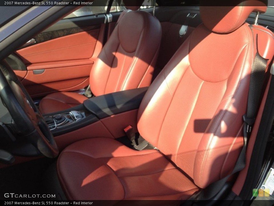 Red Interior Photo for the 2007 Mercedes-Benz SL 550 Roadster #62737843