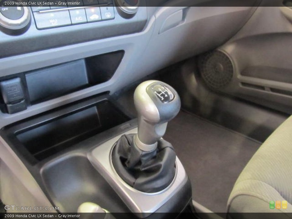 Gray Interior Transmission for the 2009 Honda Civic LX Sedan #62738257