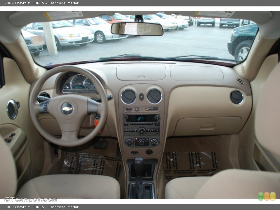 Cashmere Interior Dashboard for the 2009 Chevrolet HHR LS #62742112