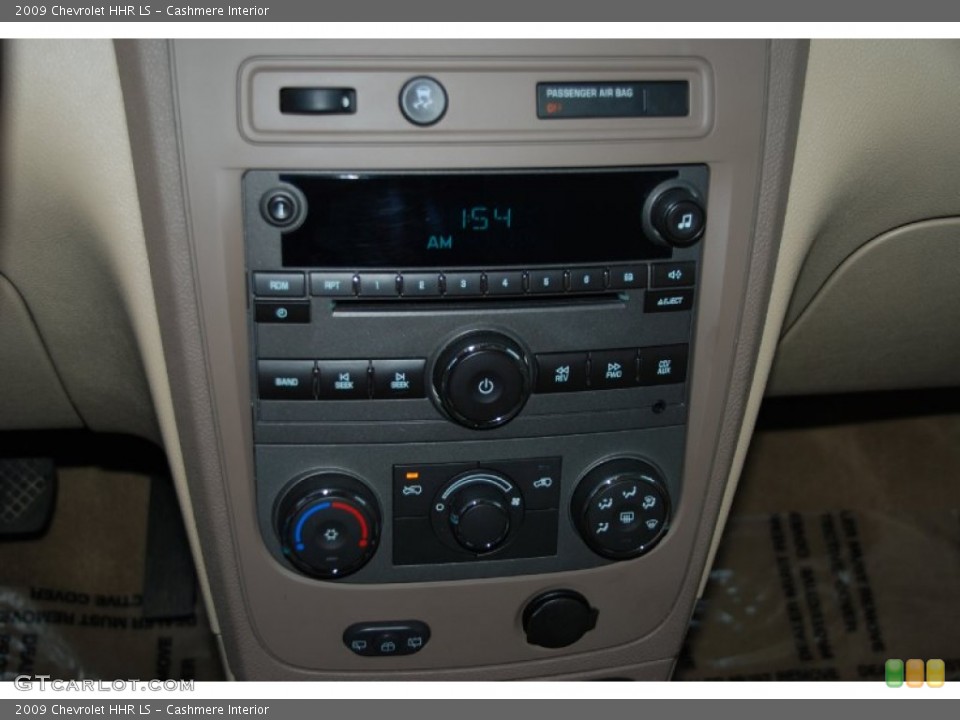 Cashmere Interior Controls for the 2009 Chevrolet HHR LS #62742173