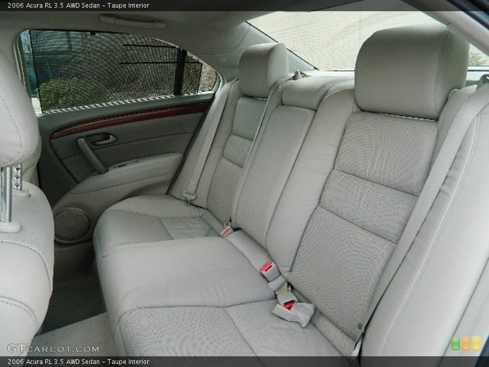 Taupe Interior Rear Seat for the 2006 Acura RL 3.5 AWD Sedan #62747971