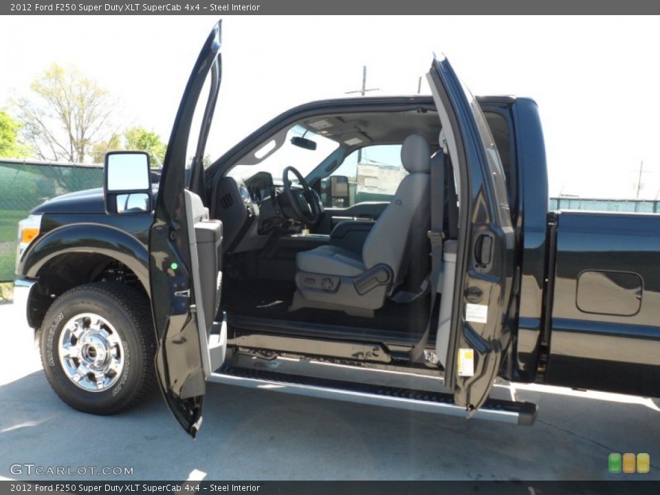 Steel Interior Photo for the 2012 Ford F250 Super Duty XLT SuperCab 4x4 #62754325