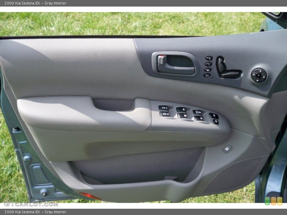 Gray Interior Door Panel for the 2009 Kia Sedona EX #62759551