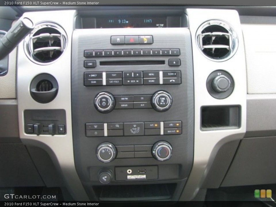 Medium Stone Interior Controls for the 2010 Ford F150 XLT SuperCrew #62772279
