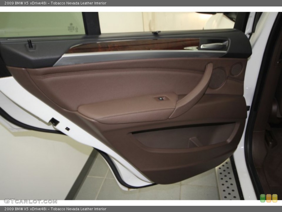 Tobacco Nevada Leather Interior Door Panel for the 2009 BMW X5 xDrive48i #62784261