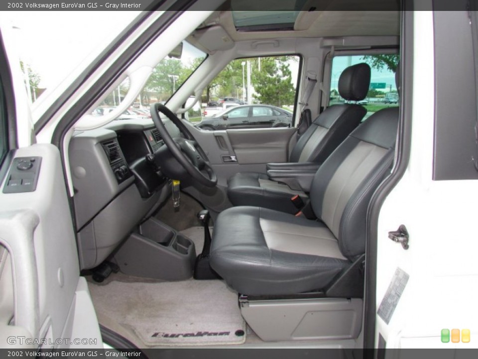 Gray Interior Photo for the 2002 Volkswagen EuroVan GLS #62795410
