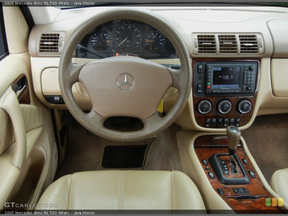 Java Interior Dashboard for the 2005 Mercedes-Benz ML 500 4Matic #62800716