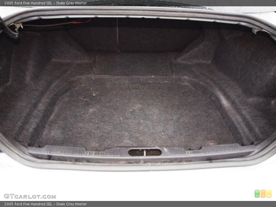 Shale Grey Interior Trunk for the 2005 Ford Five Hundred SEL #62801725
