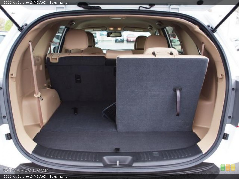 Beige Interior Trunk for the 2011 Kia Sorento LX V6 AWD #62802223