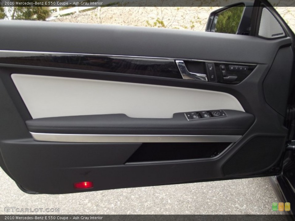 Ash Gray Interior Door Panel for the 2010 Mercedes-Benz E 550 Coupe #62805733
