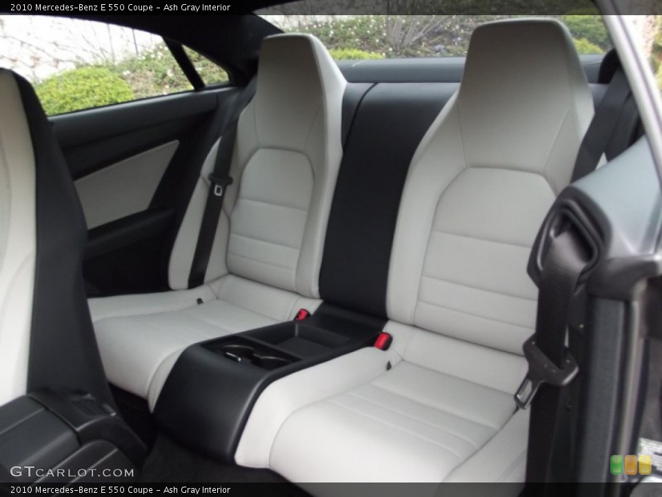 Ash Gray Interior Photo for the 2010 Mercedes-Benz E 550 Coupe #62805796