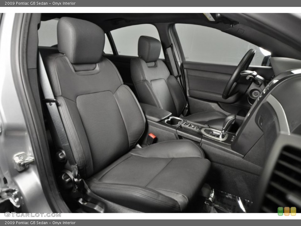 Onyx Interior Photo for the 2009 Pontiac G8 Sedan #62807197