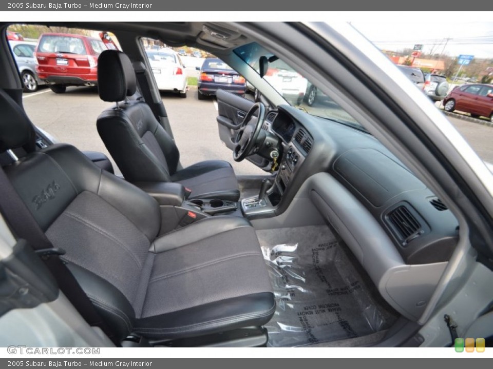 Medium Gray Interior Photo for the 2005 Subaru Baja Turbo #62832157